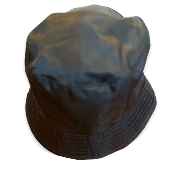 Missguided Sleek Black Bucket Hat 90s Style NWT One Size - Picture 3 of 3